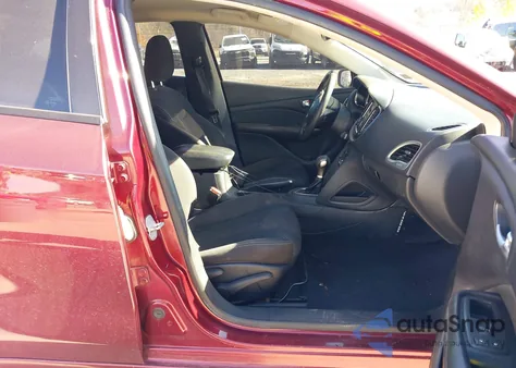 2015 Dodge Dart Sxt z USA, uszkodzony, nr VIN 1C3CDFBBXFD373541